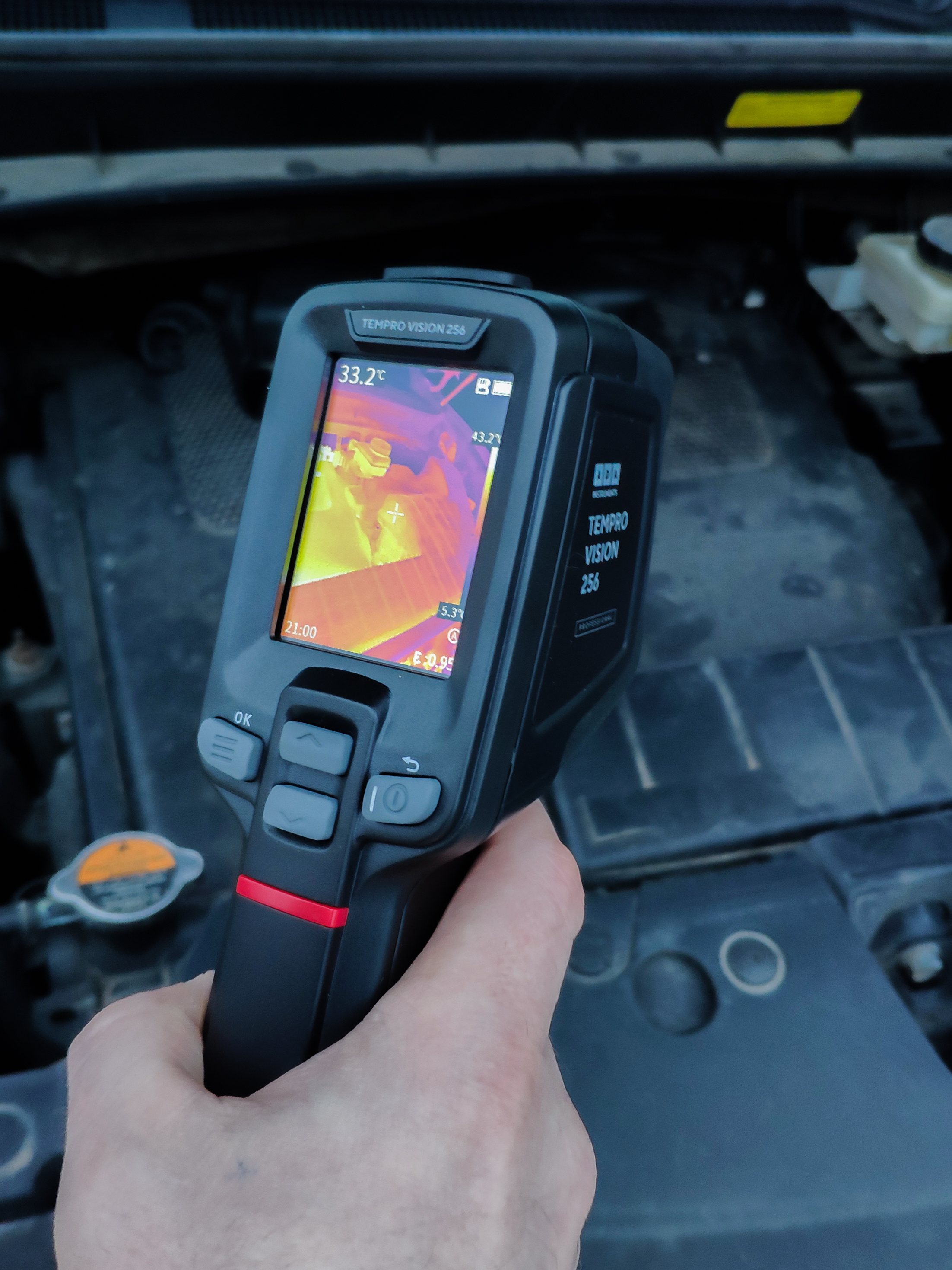 Тепловизор ADA TemPro VISION 256 PROFESSIONAL купить по цене 47&nbsp;495 ₽ в интернет магазине ТЕХСАД