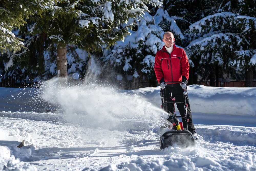 Снегоуборщик аккумуляторный AL-KO Comfort SnowLine ST 4048 Energy Flex, без аккумулятора купить по цене 22&nbsp;492 ₽ в интернет магазине ТЕХСАД