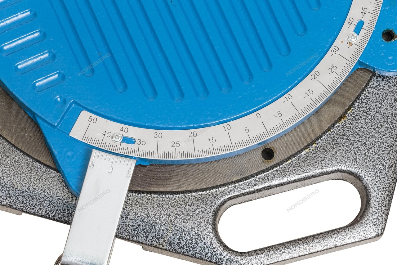 Платформа поворотная для четырехстоечного подъемника, 2 шт NORDBERG TP2 купить по цене 41 141 ₽ в интернет магазине ТЕХСАД