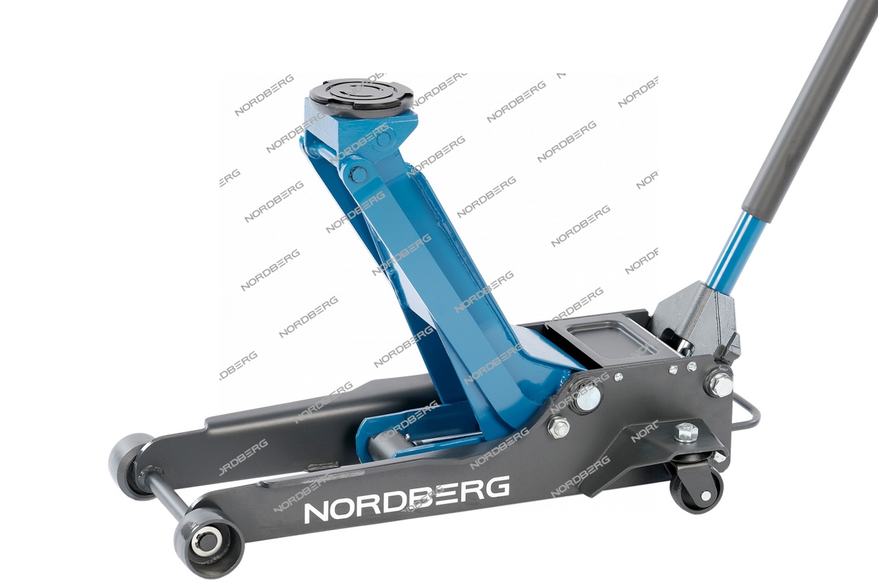 Домкрат подкатной 3,5 т, низкопрофильный NORDBERG N32037 купить по цене 19&nbsp;266 ₽ в интернет магазине ТЕХСАД