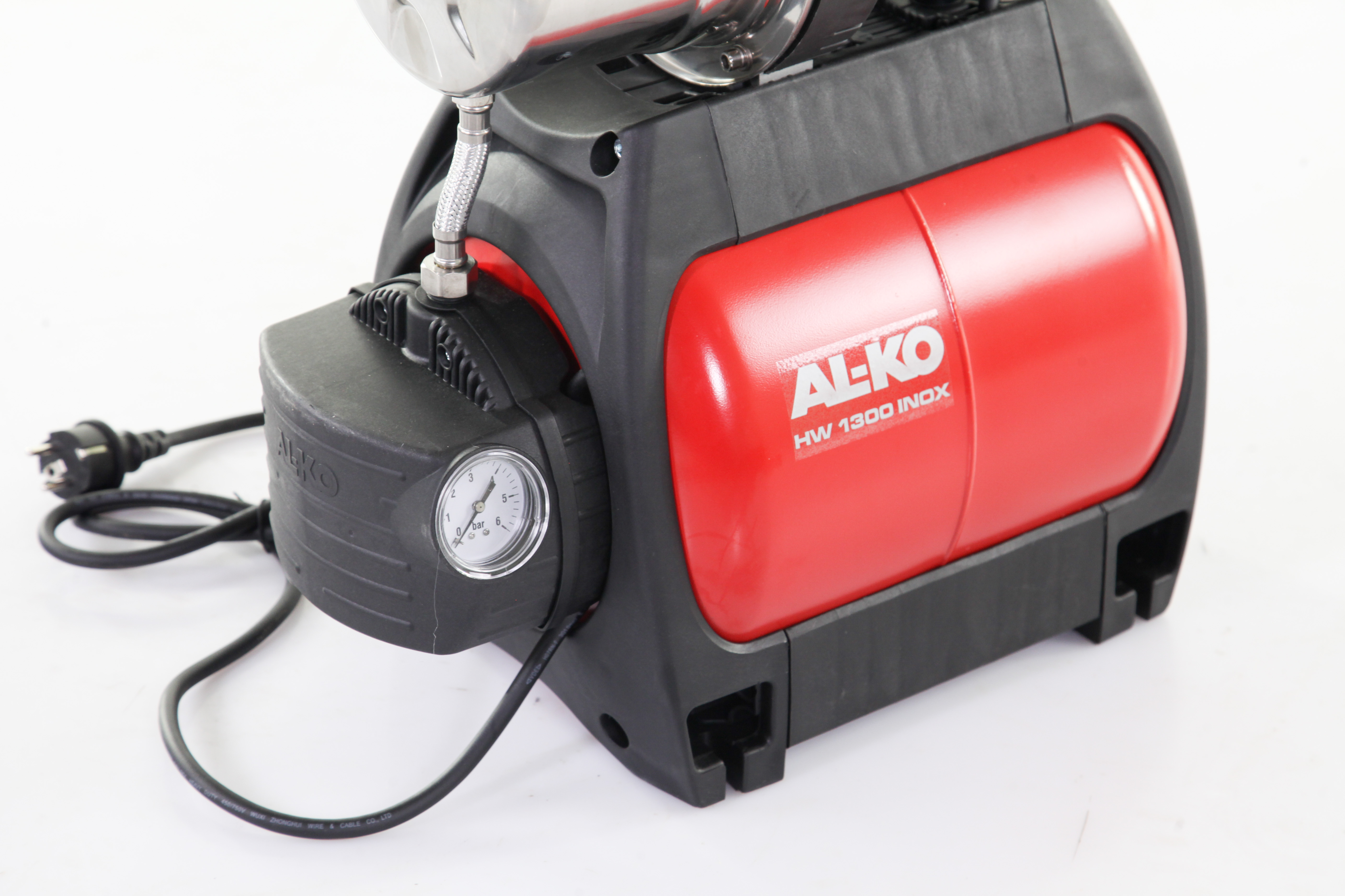 Насосная станция AL-KO Comfort HW 1300 Inox купить по цене 19&nbsp;990 ₽ в интернет магазине ТЕХСАД