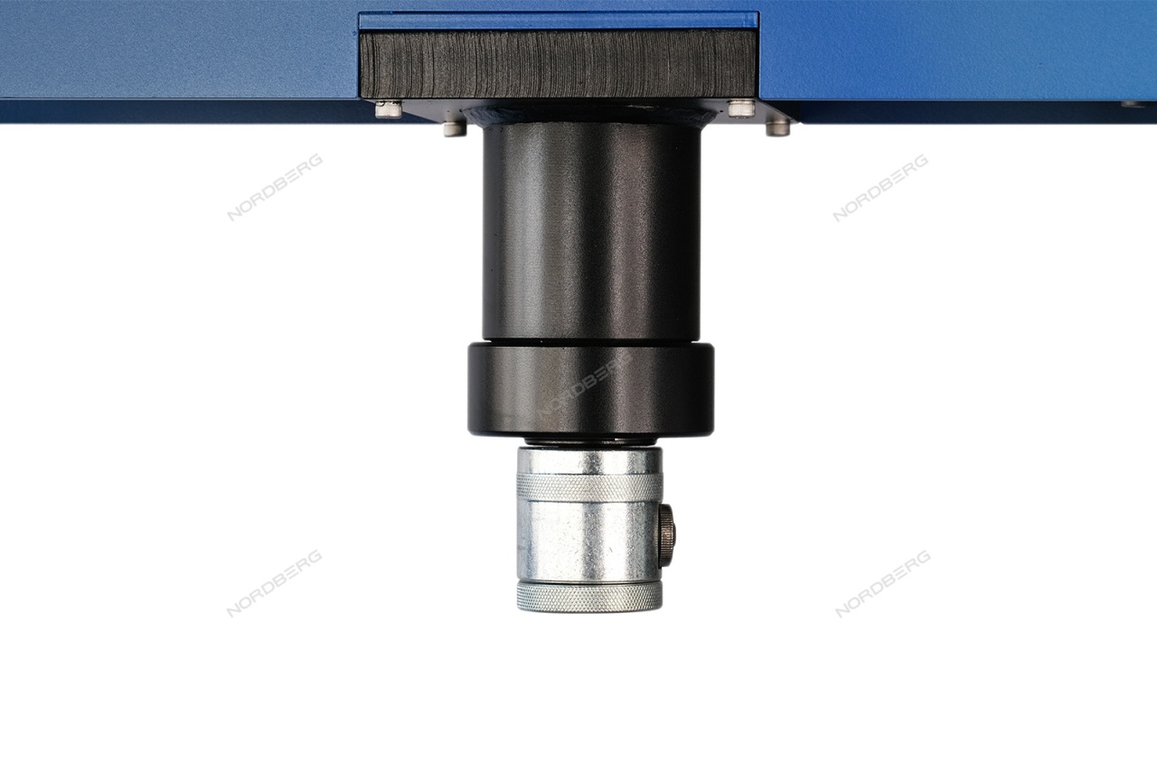 Пресс напольный 30 т PRO, гидравлический NORDBERG N3530 купить по цене 110 009 ₽ в интернет магазине ТЕХСАД