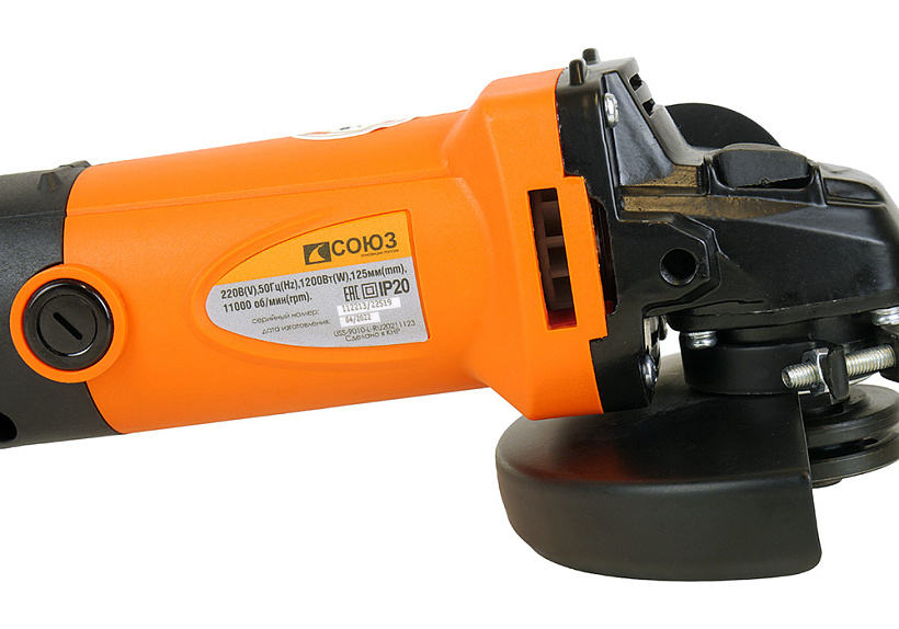 Болгарка (УШМ) СОЮЗ УШС-9010 купить по цене 3&nbsp;350 ₽ в интернет магазине ТЕХСАД