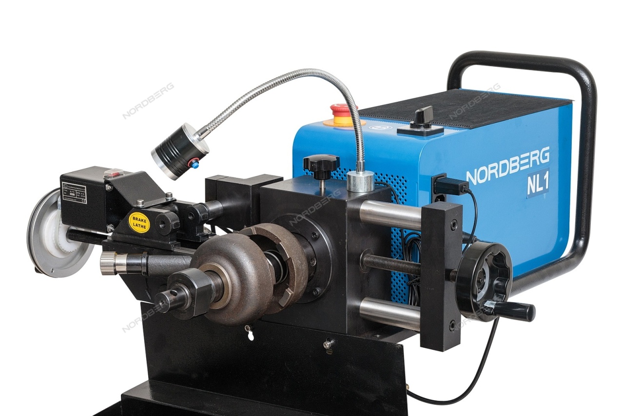 Станок для проточки тормозных дисков без снятия/со снятием NORDBERG NL1 купить по цене 260 410 ₽ в интернет магазине ТЕХСАД