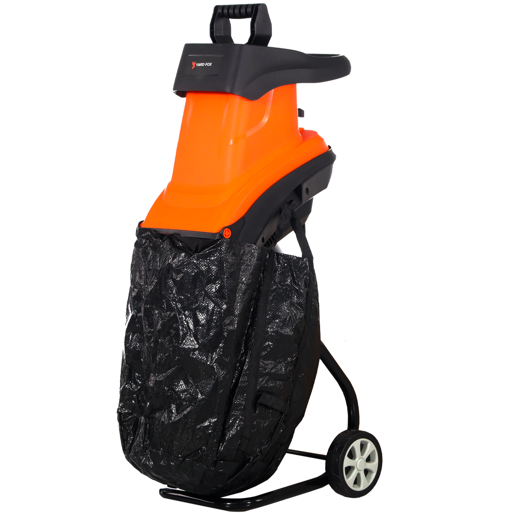 Электрический измельчитель YARD FOX 2400SE купить по цене 12&nbsp;990 ₽ в интернет магазине ТЕХСАД