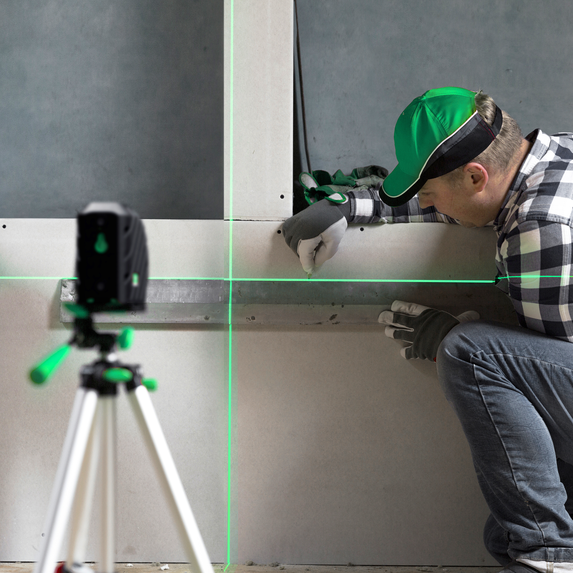 Лазерный уровень ADA ARMO MINI GREEN Basic Edition купить по цене 3&nbsp;490 ₽ в интернет магазине ТЕХСАД