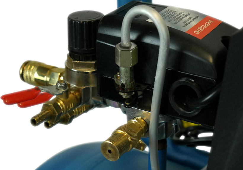 Компрессор масляный Sturm! AC93150P купить по цене 20&nbsp;750 ₽ в интернет магазине ТЕХСАД