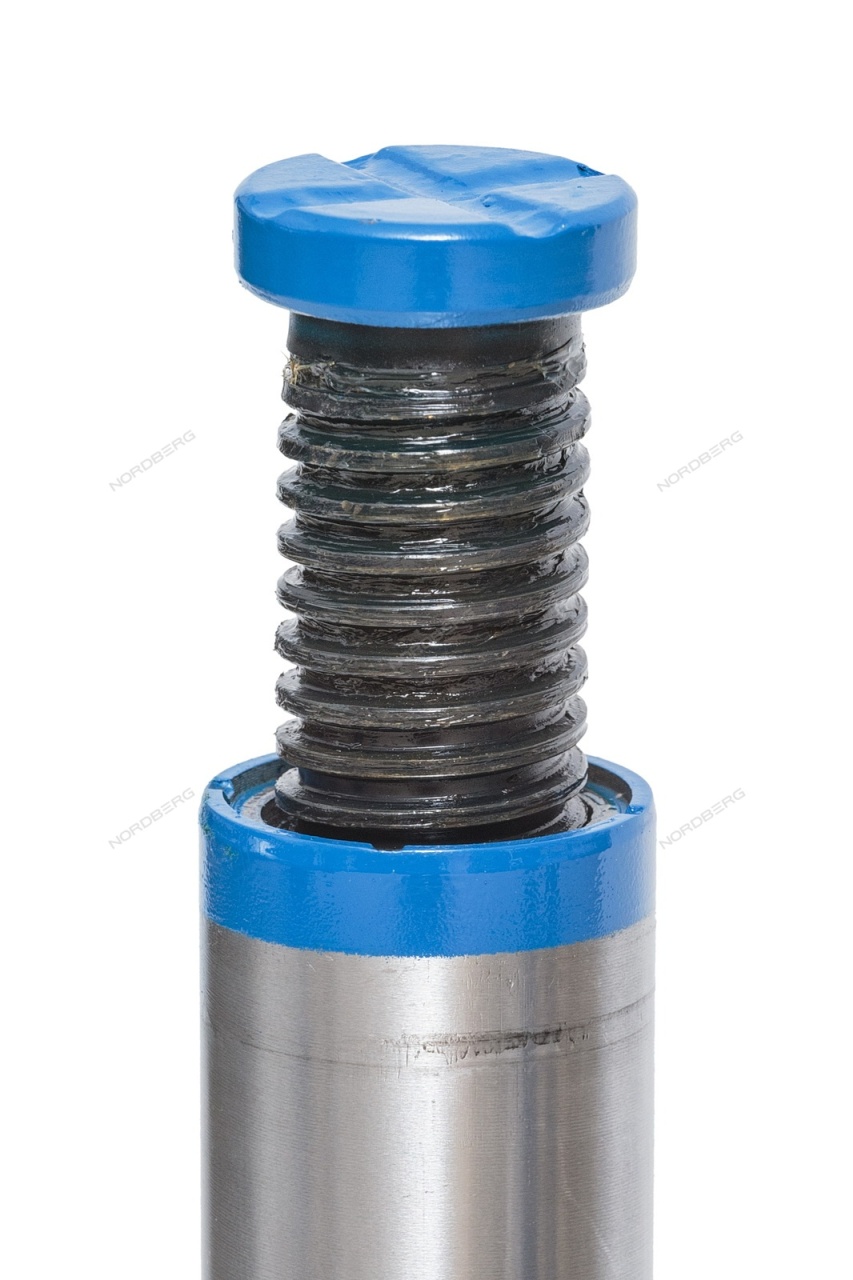 Домкрат бутылочный 20 т NORDBERG N3120 купить по цене 5 346 ₽ в интернет магазине ТЕХСАД