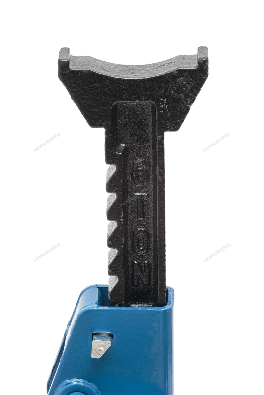 Набор подставок под машину 6 т, 2 шт NORDBERG N3006E купить по цене 5 897 ₽ в интернет магазине ТЕХСАД