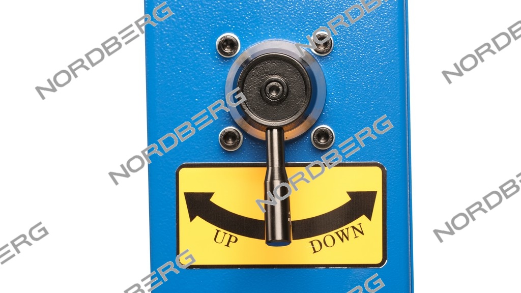 Подъемник для колес грузовых автомобилей, 300 кг NORDBERG TB-J-0100000 купить по цене 76 937 ₽ в интернет магазине ТЕХСАД