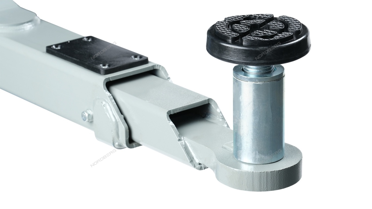 Подъемник электрогидравлический, 4 т, 380 В NORDBERG N4120HE-4B(380) купить по цене 234&nbsp;640 ₽ в интернет магазине ТЕХСАД