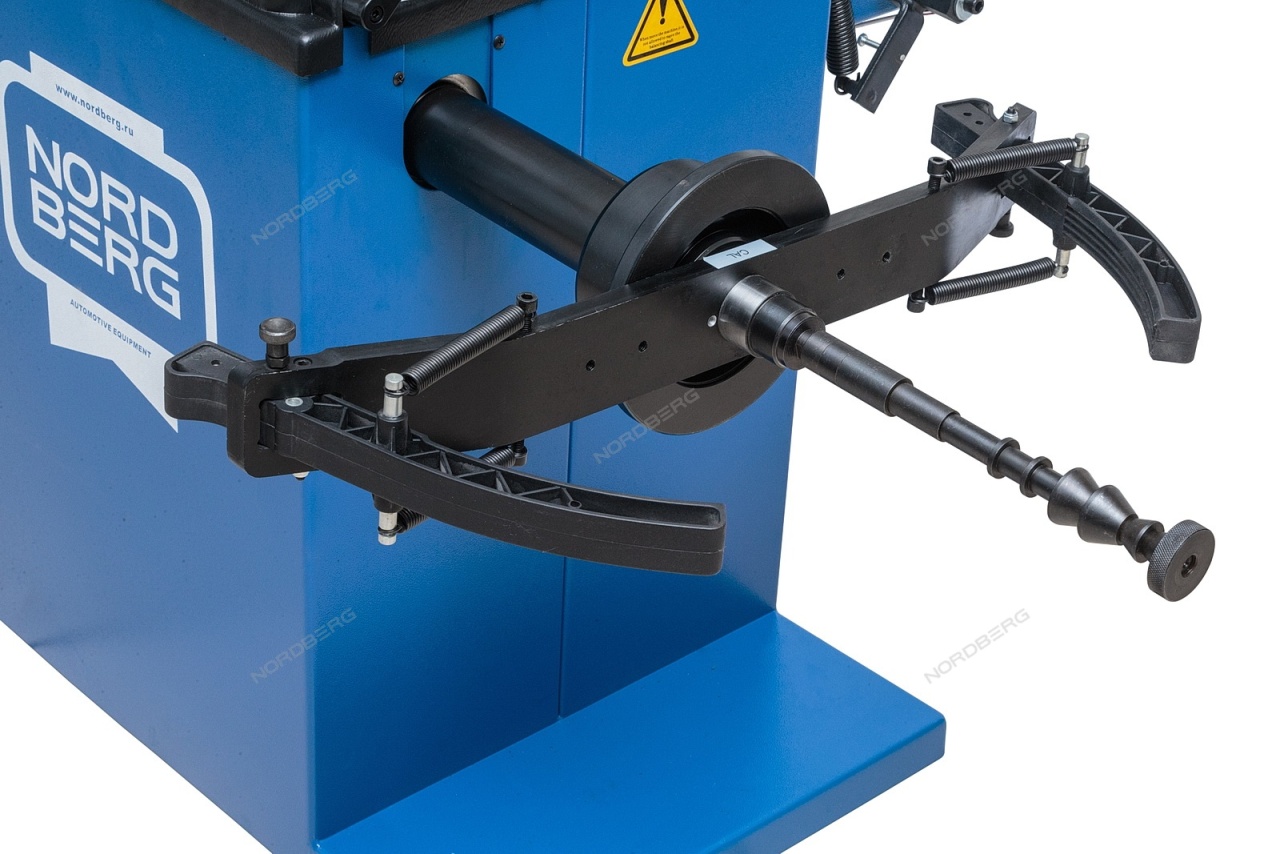Станок балансировочный 220 В, полуавтомат NORDBERG 4524C купить по цене 71&nbsp;570 ₽ в интернет магазине ТЕХСАД