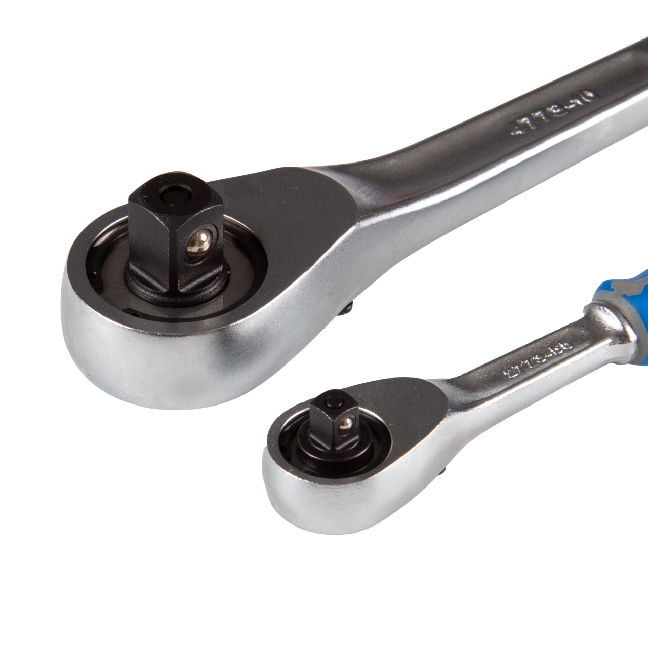 Набор трещоток 1/4'', 1/2'', 90 зубцов, флажковых с кнопкой, 2 предмета KING TONY 7773GS купить по цене 4 620 ₽ в интернет магазине ТЕХСАД