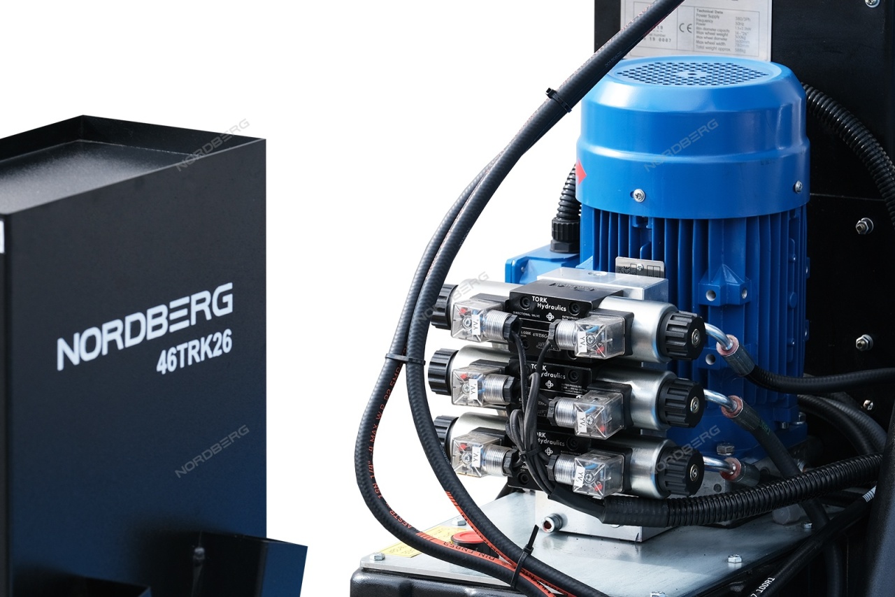 Станок шиномонтажный 380 В, для грузовых машин NORDBERG 46TRK26b купить по цене 404 250 ₽ в интернет магазине ТЕХСАД