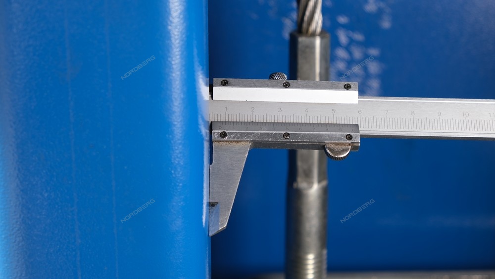 Подъемник электрогидравлический, 6 т, 380 В NORDBERG N4122HE-6B(380) купить по цене 463 674 ₽ в интернет магазине ТЕХСАД