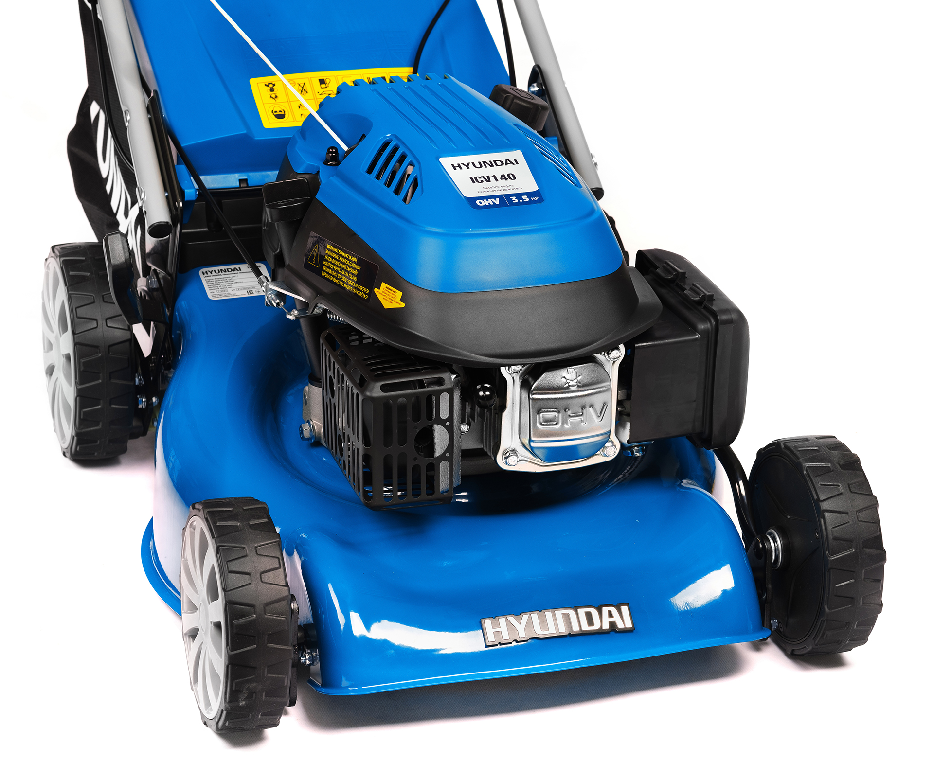 Бензиновая газонокосилка HYUNDAI L 4600S купить по цене 49&nbsp;390 ₽ в интернет магазине ТЕХСАД