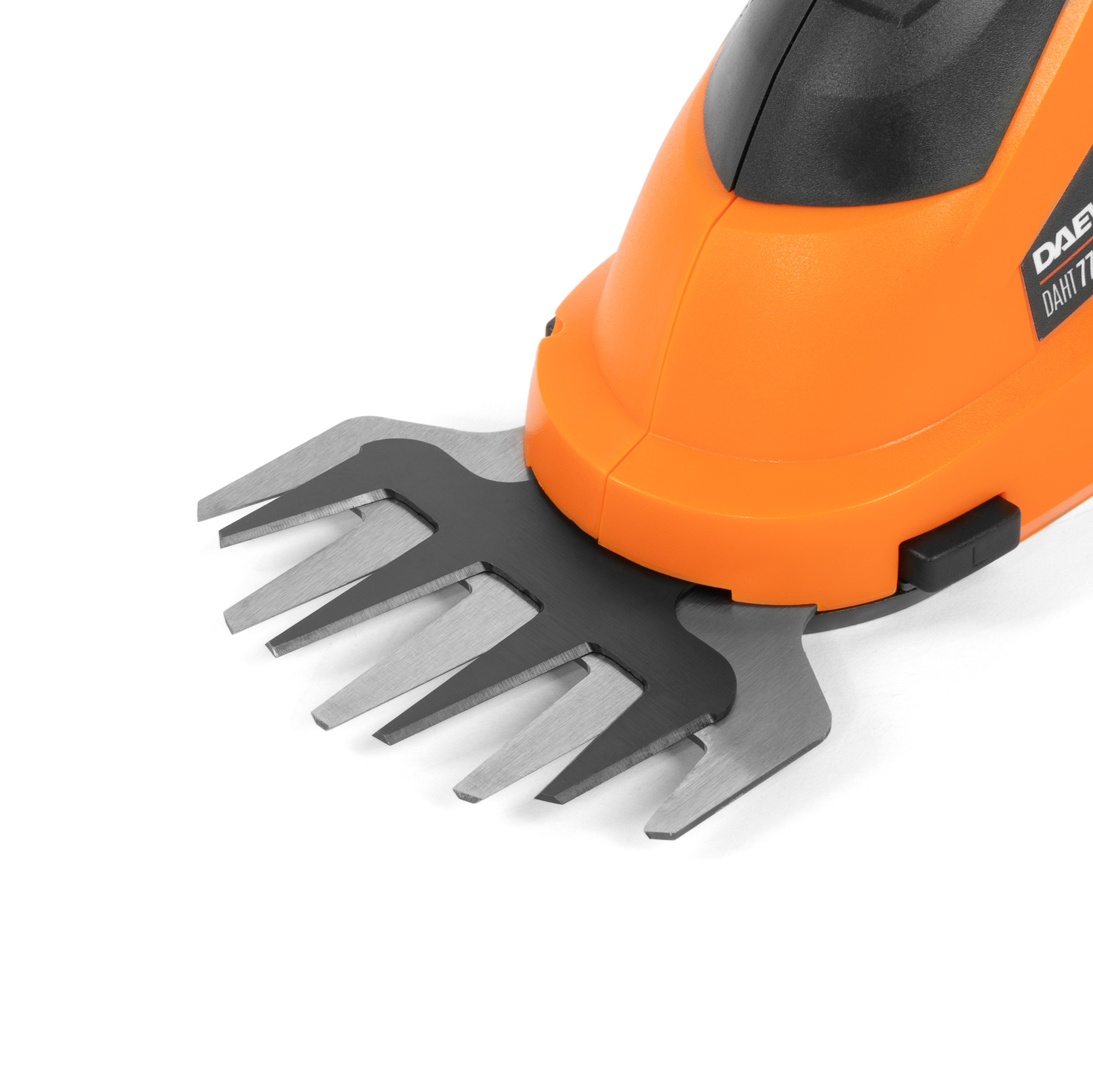 Ножницы-кусторез аккумуляторные DAEWOO DAHT 772Li SET купить по цене 5&nbsp;990 ₽ в интернет магазине ТЕХСАД