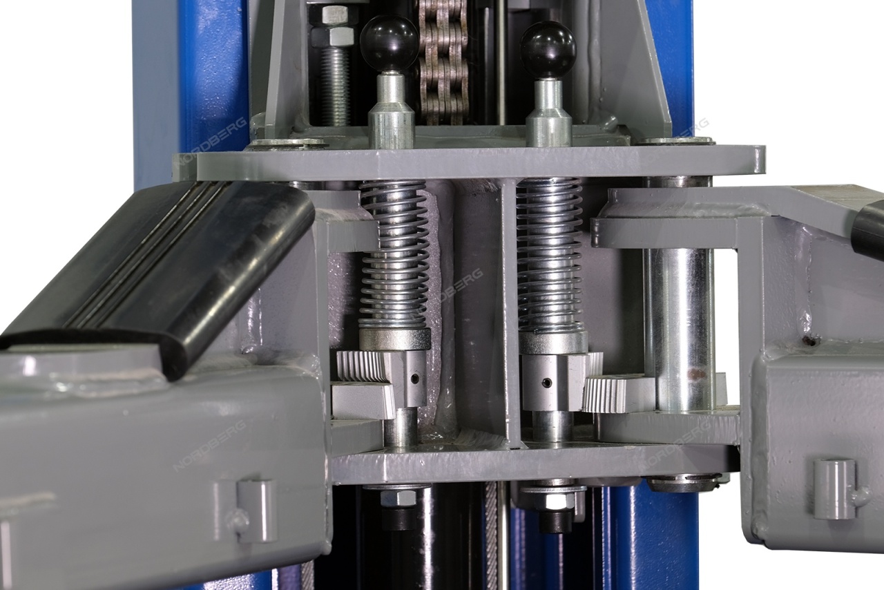 Подъемник электрогидравлический, 4,5 т, 380 В NORDBERG N4125-4,5T(380) купить по цене 324 852 ₽ в интернет магазине ТЕХСАД