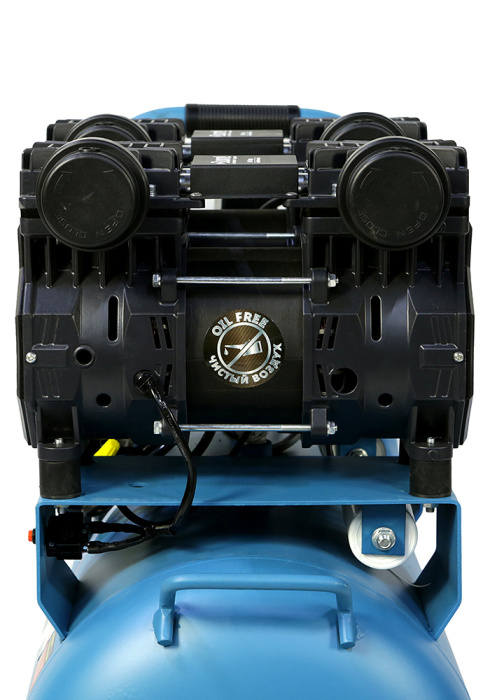 Компрессор безмасляный Sturm! AC93450OL купить по цене 36&nbsp;990 ₽ в интернет магазине ТЕХСАД