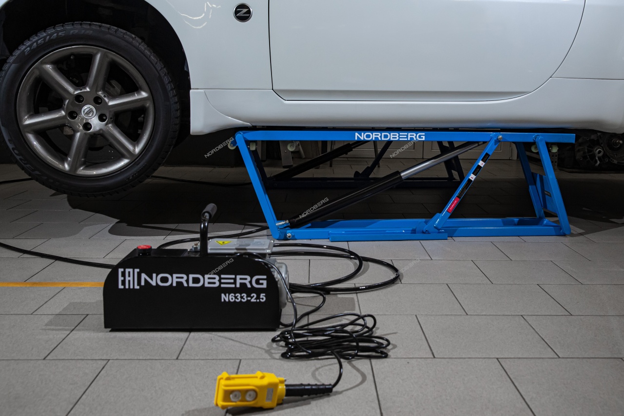 Подъемник ножничный, 2,5 т NORDBERG N633-2,5(220) купить по цене 130&nbsp;000 ₽ в интернет магазине ТЕХСАД