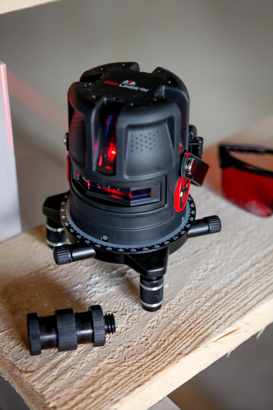 Лазерный уровень ADA PROLiner 4V купить по цене 17&nbsp;990 ₽ в интернет магазине ТЕХСАД