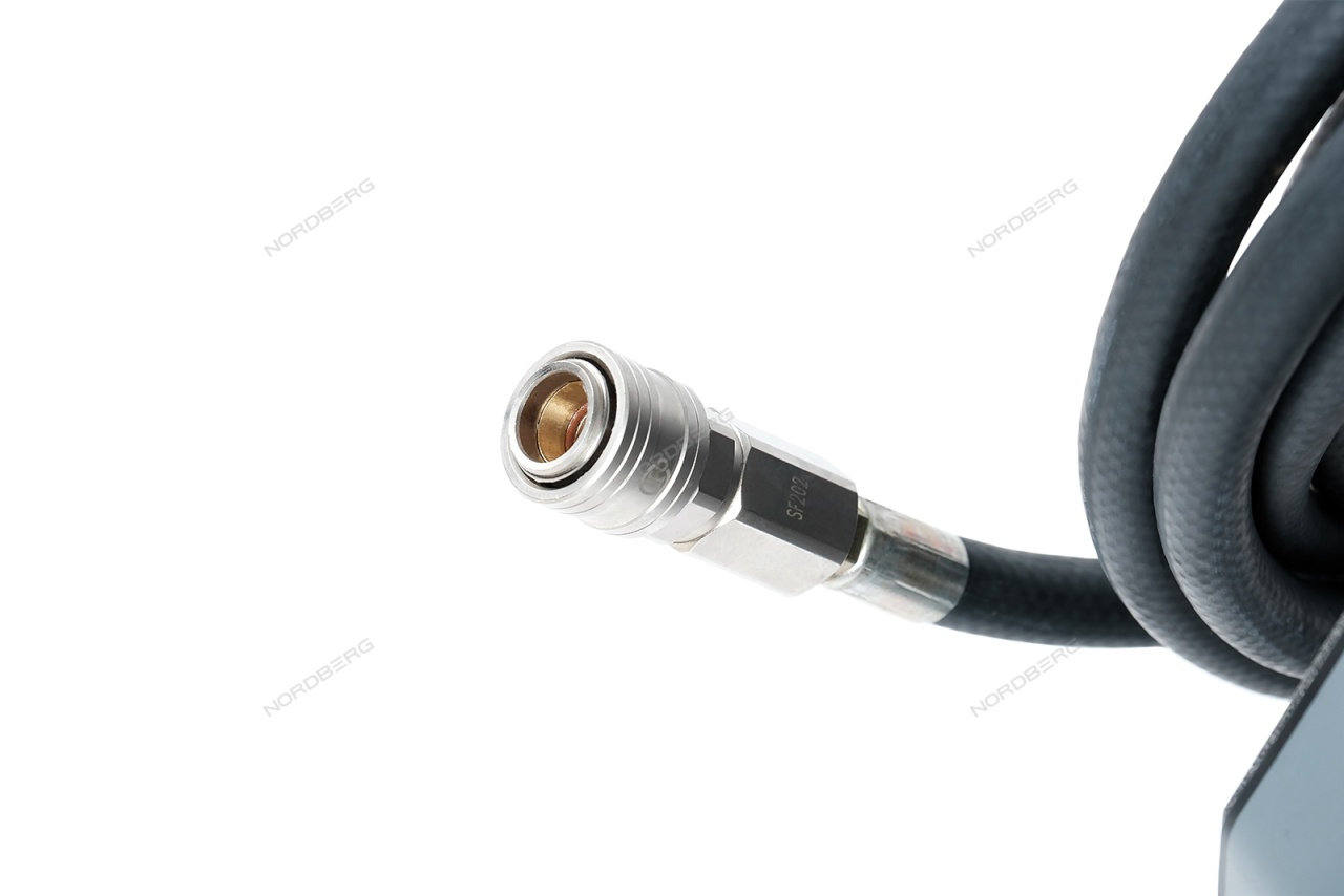 Установка для замены тормозной жидкости, 5 л, 220 В, комплект крышек адаптеров NORDBERG BC6 купить по цене 49 604 ₽ в интернет магазине ТЕХСАД