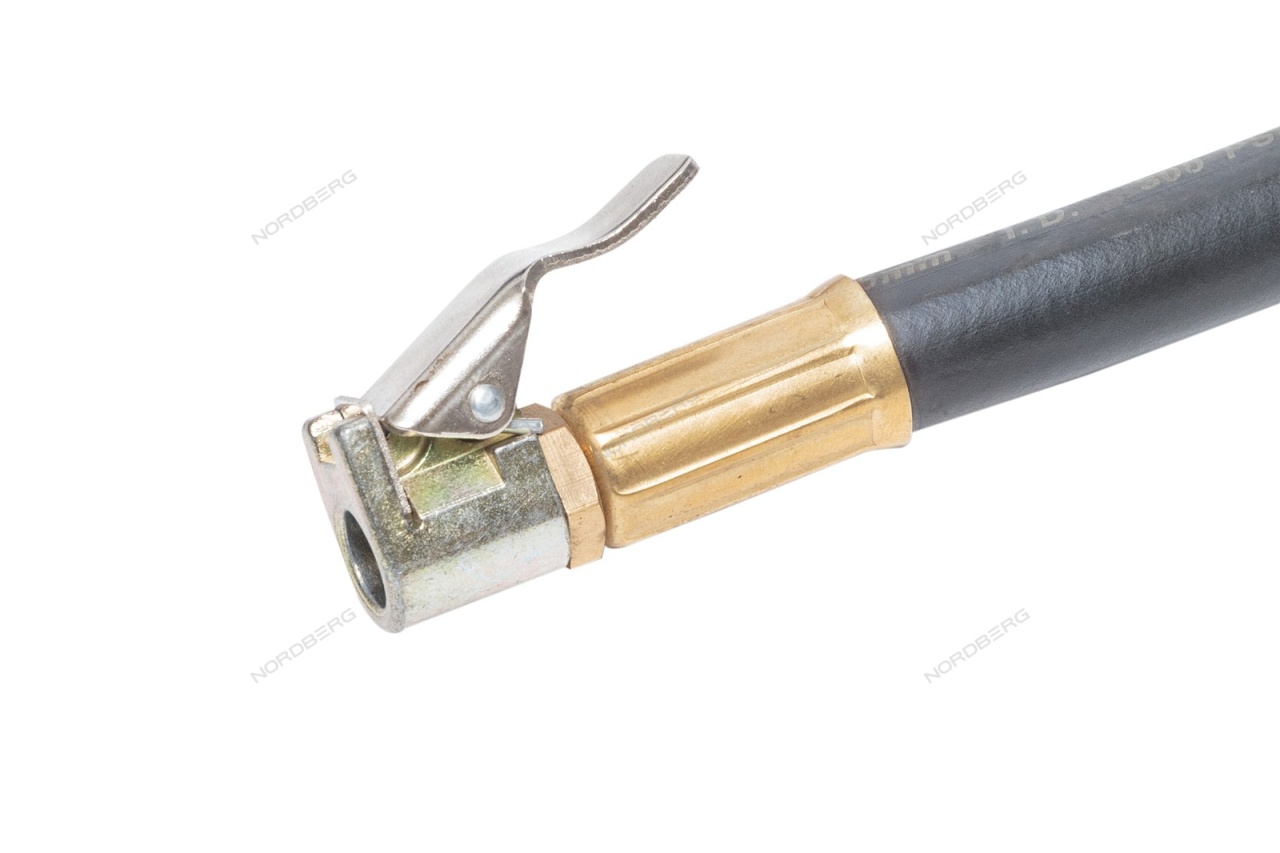 Пистолет для подкачки шин с цифровым манометром NORDBERG Ti8D купить по цене 5 013 ₽ в интернет магазине ТЕХСАД