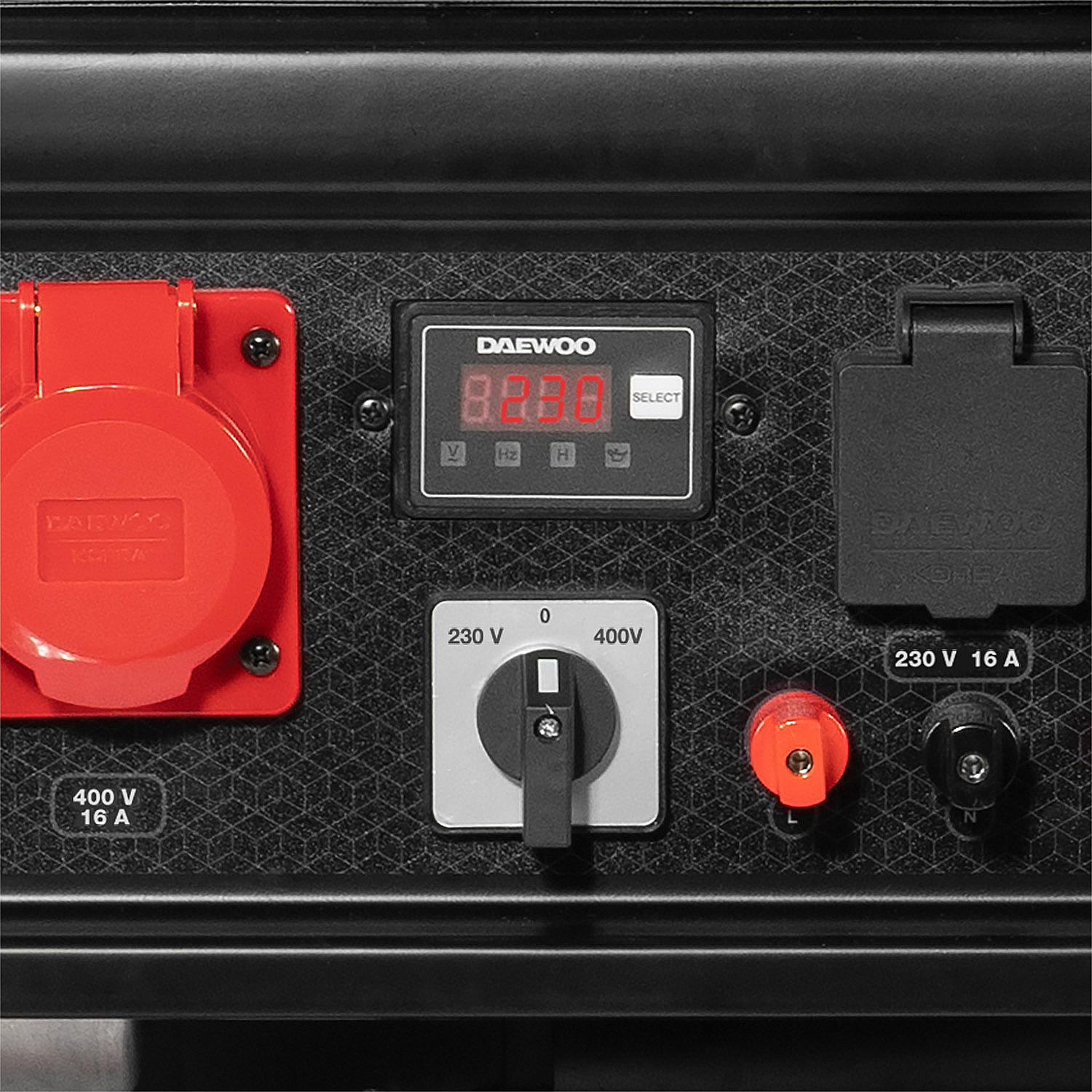 Бензиновый генератор DAEWOO GDA 9500DPE-3 купить по цене 129&nbsp;990 ₽ в интернет магазине ТЕХСАД