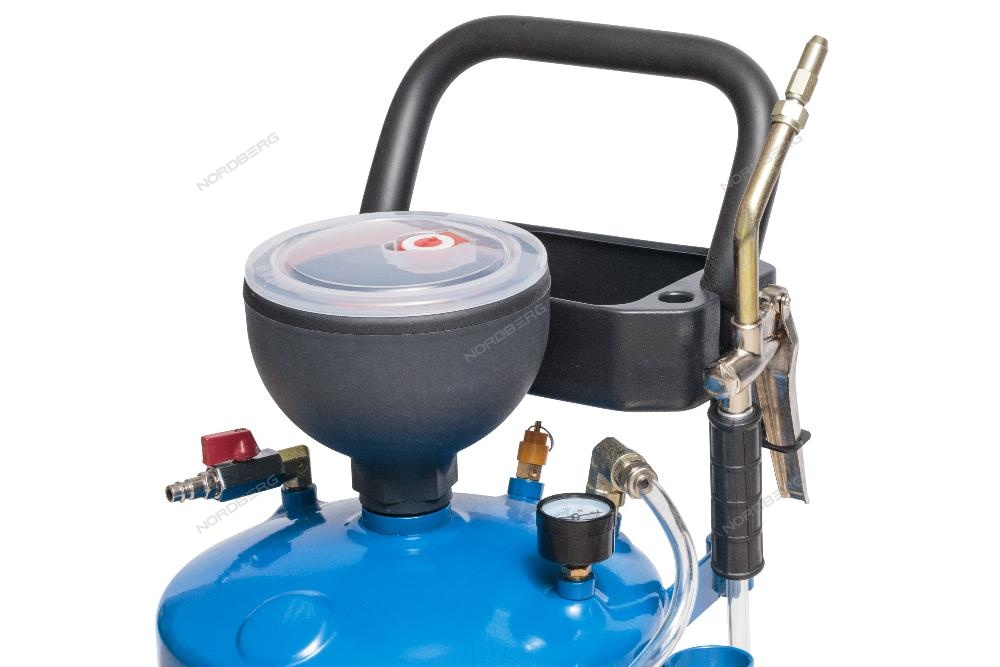 Маслораздатчик, 30 л, пневматический NORDBERG 2630AP купить по цене 14 887 ₽ в интернет магазине ТЕХСАД