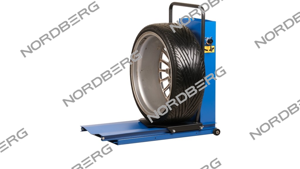 Подъемник для колес грузовых автомобилей, 300 кг NORDBERG TB-J-0100000 купить по цене 76 937 ₽ в интернет магазине ТЕХСАД