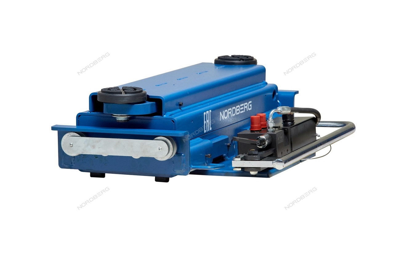 Траверса гидравлическая, 3 т NORDBERG N433 купить по цене 109 679 ₽ в интернет магазине ТЕХСАД