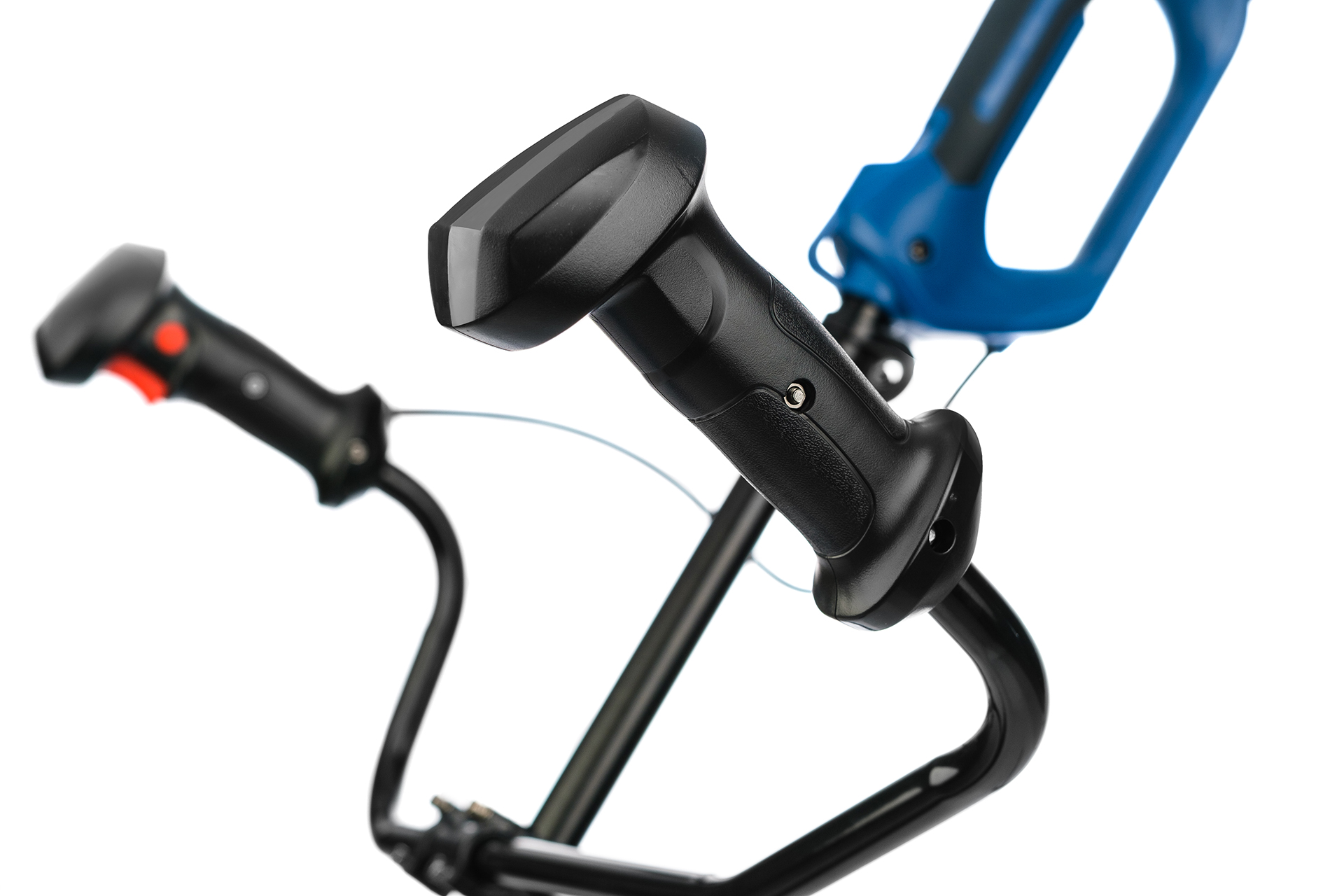 Триммер электрический Hyundai GC 1420 купить по цене 10&nbsp;190 ₽ в интернет магазине ТЕХСАД