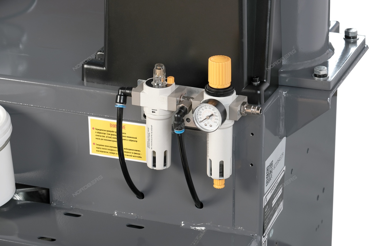 Станок шиномонтажный 380 В, полуавтомат NORDBERG 4639g(380) купить по цене 184&nbsp;247 ₽ в интернет магазине ТЕХСАД