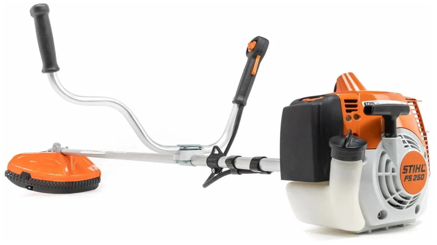 Триммер STIHL FS 250  купить по цене 41&nbsp;990 ₽ в интернет магазине ТЕХСАД