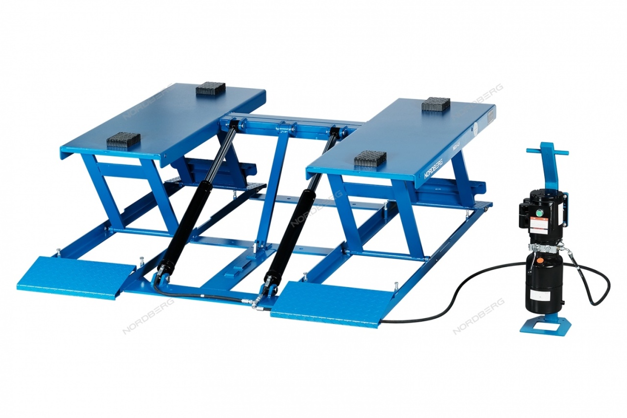 Подъемник ножничный, 4,5 т, 380 В NORDBERG N633-4,5(380) купить по цене 222&nbsp;072 ₽ в интернет магазине ТЕХСАД