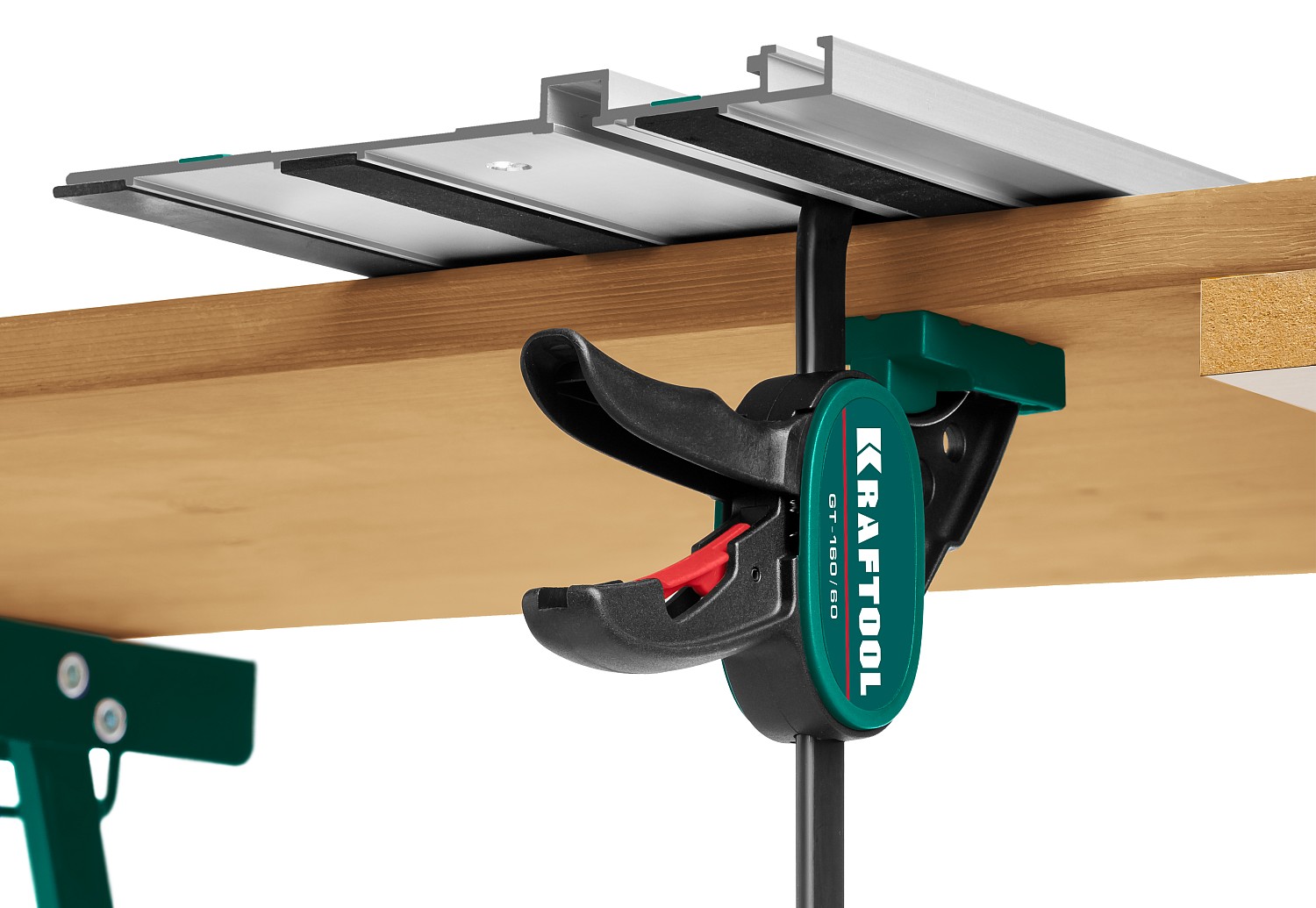 Струбцина KRAFTOOL 32237 быстрозажимная универсальная - для надёжной фиксации на столе направляющих шин! купить по цене 1 540 ₽ в интернет магазине ТЕХСАД