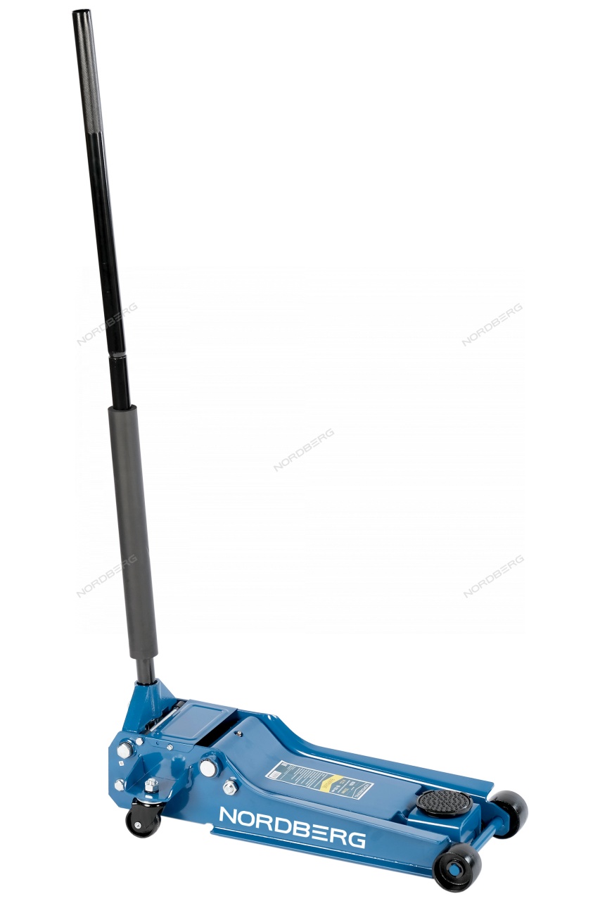Домкрат подкатной 3,5 т, низкопрофильный NORDBERG N3204 купить по цене 17&nbsp;823 ₽ в интернет магазине ТЕХСАД
