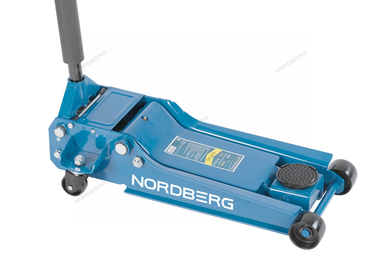 Домкрат подкатной 3,5 т, низкопрофильный NORDBERG N3204 купить по цене 17 823 ₽ в интернет магазине ТЕХСАД