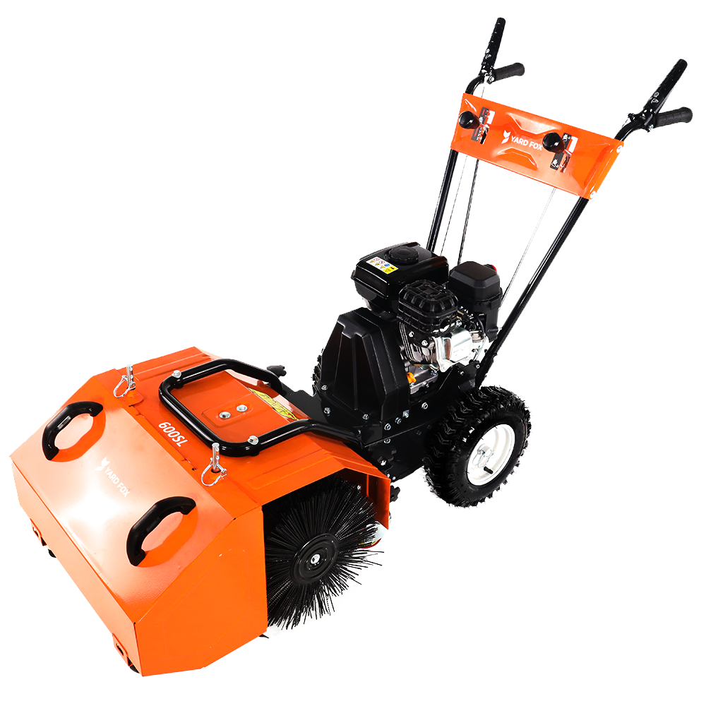 Бензиновая самоходная подметальная машина YARD FOX 600SL купить по цене 69 990 ₽ в интернет магазине ТЕХСАД