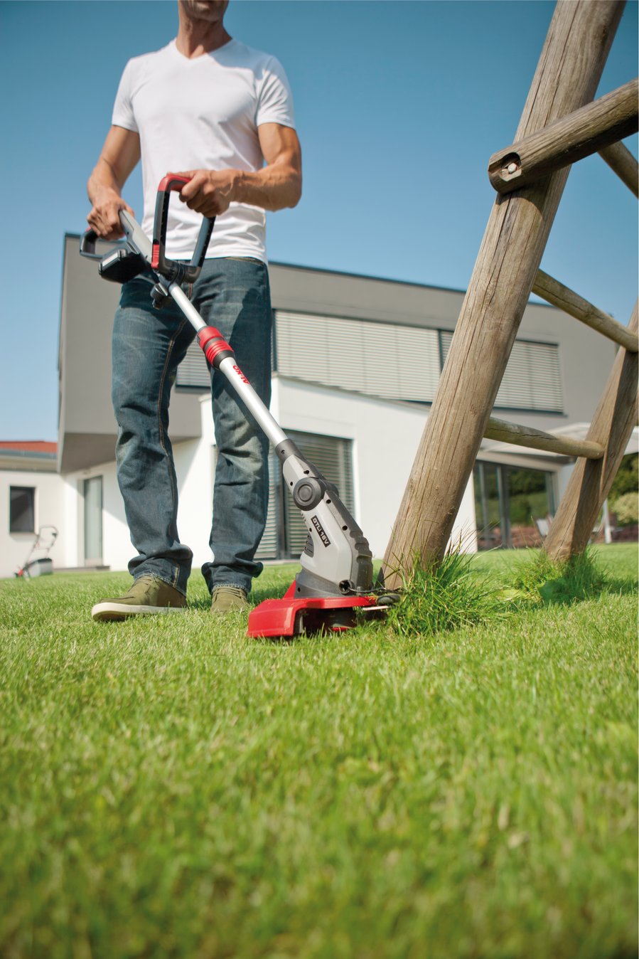 Триммер аккумуляторный AL-KO Comfort GTLi 18V с аккумулятором купить по цене 6&nbsp;890 ₽ в интернет магазине ТЕХСАД
