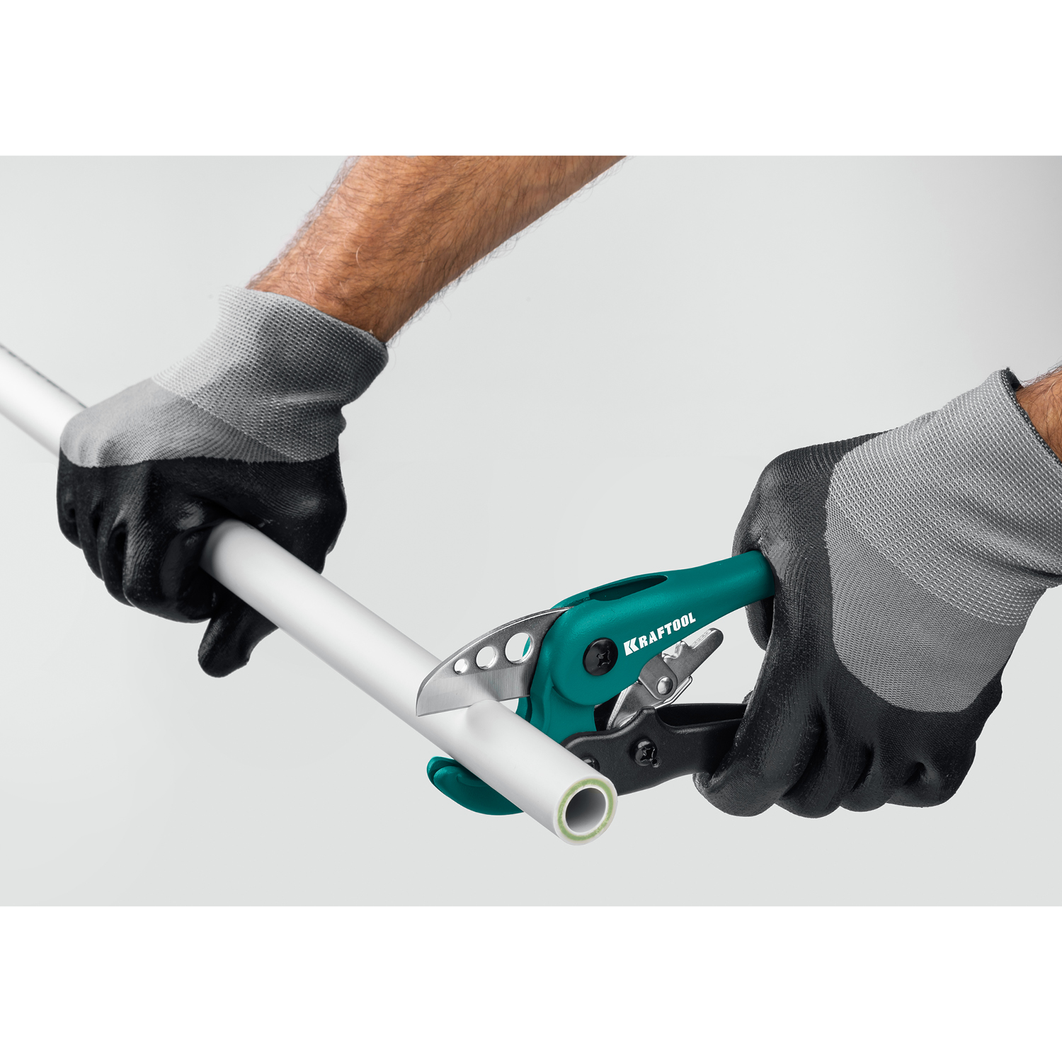 KRAFTOOL 38 мм, труборез для металлопластиковых труб EXPERT 23381-38_z01 купить по цене 1&nbsp;430 ₽ в интернет магазине ТЕХСАД