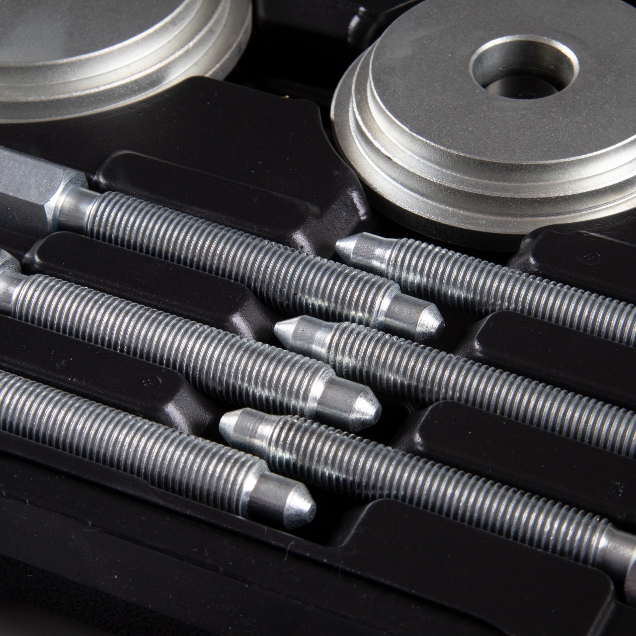 Набор оправок для монтажа и демонтажа ступичных подшипников, кейс, 31 предмет AFFIX AF10030031C купить по цене 11&nbsp;400 ₽ в интернет магазине ТЕХСАД