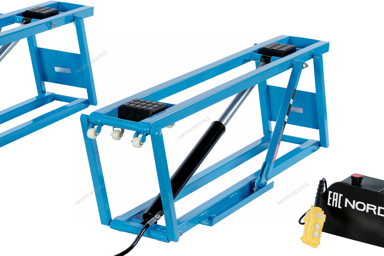 Подъемник ножничный, 2,5 т NORDBERG N633-2,5(220) купить по цене 130&nbsp;000 ₽ в интернет магазине ТЕХСАД
