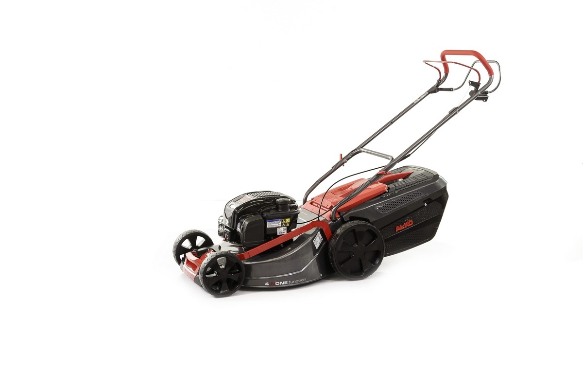 Газонокосилка бензиновая AL-KO Premium 520 SP-B Plus купить по цене 63 990 ₽ в интернет магазине ТЕХСАД