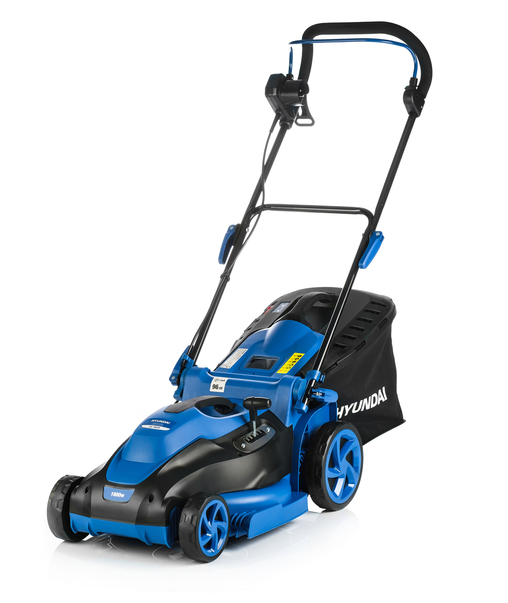 Электрическая газонокосилка Hyundai LE 3820 купить по цене 18 490 ₽ в интернет магазине ТЕХСАД