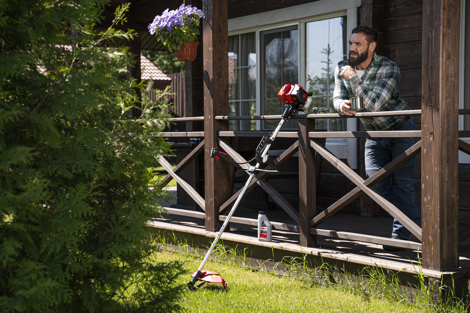 Мотокоса бензиновая GEOS Max Comfort 126 B купить по цене 17 990 ₽ в интернет магазине ТЕХСАД