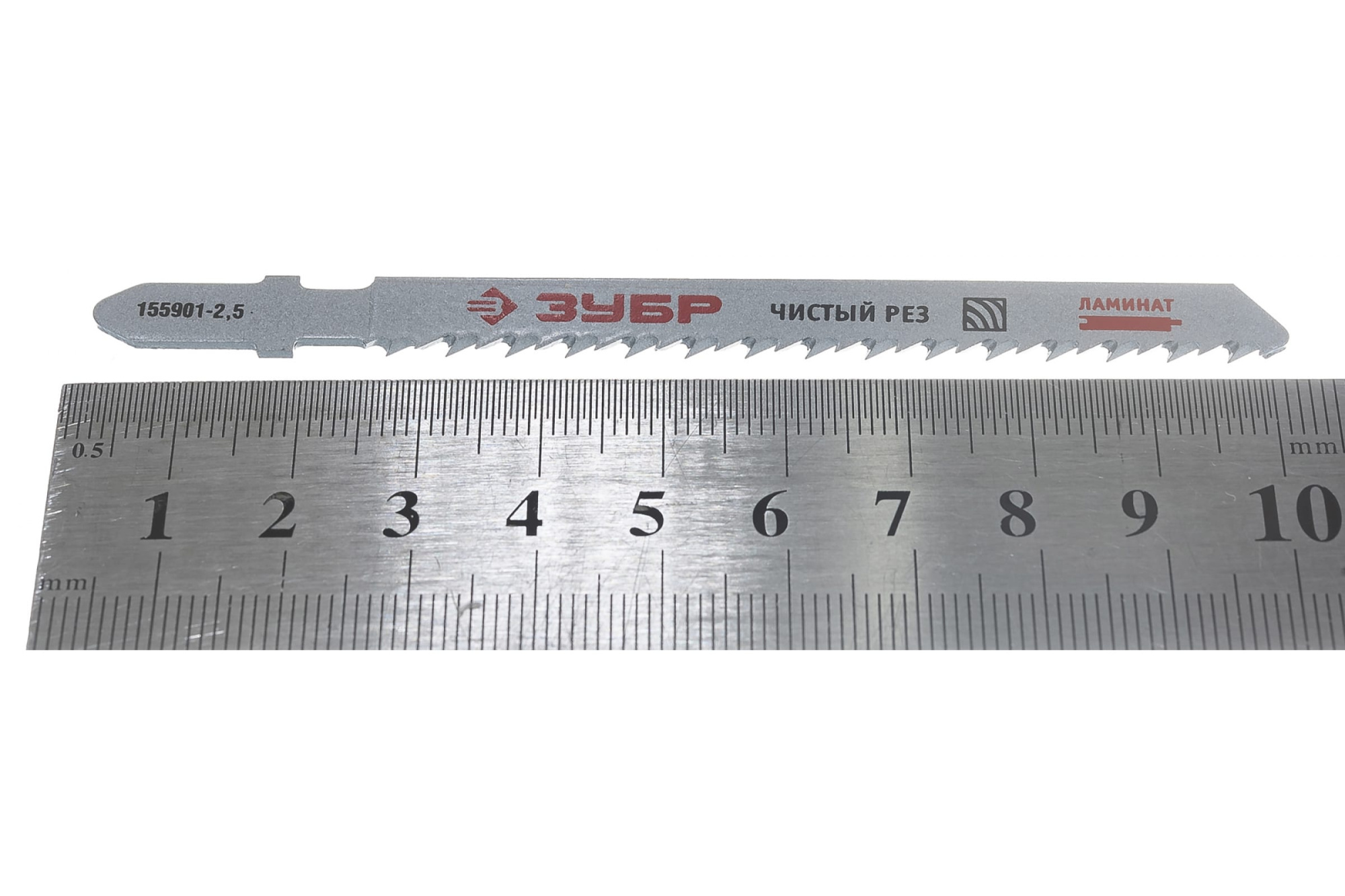 ЗУБР по ламинату, ДСП, дереву, EU-хвостовик, шаг 2.5 мм, 75 мм, 3 шт., полотна для эл/лобзика 155901-2.5 Эксперт купить по цене 400 ₽ в интернет магазине ТЕХСАД